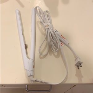 T3 flatting iron [FIRM PRICE]